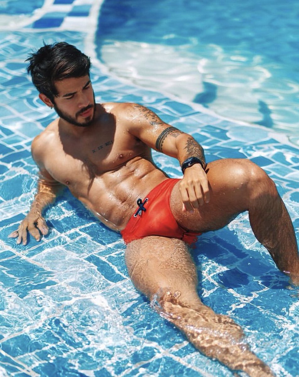 speedoaddicted's tweet photo. #KristopherFuentes https://t.co/E4qxl8AQlS