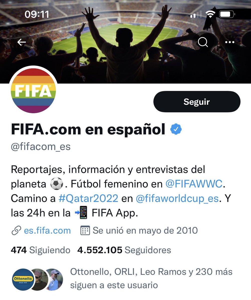 diegodelacurva's tweet photo. Los de la FIFA son divinos, te ponen la bandera de la diversidad pero te organizan un mundial en un país donde ser homosexual es delito. https://t.co/Xvl7RFbhQX