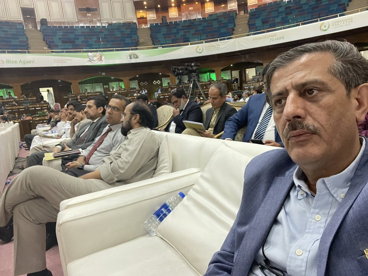 achakzaibk's tweet photo. Turnaround conference for suggestions to the @GovtofPakistan by @nhsrcofficial on short/midterm solution to health care delivery system,Dist Helt mngmnt,strength LHWstax tobacco,funds and autonomy,HRM https://t.co/xX2eVW7Izq