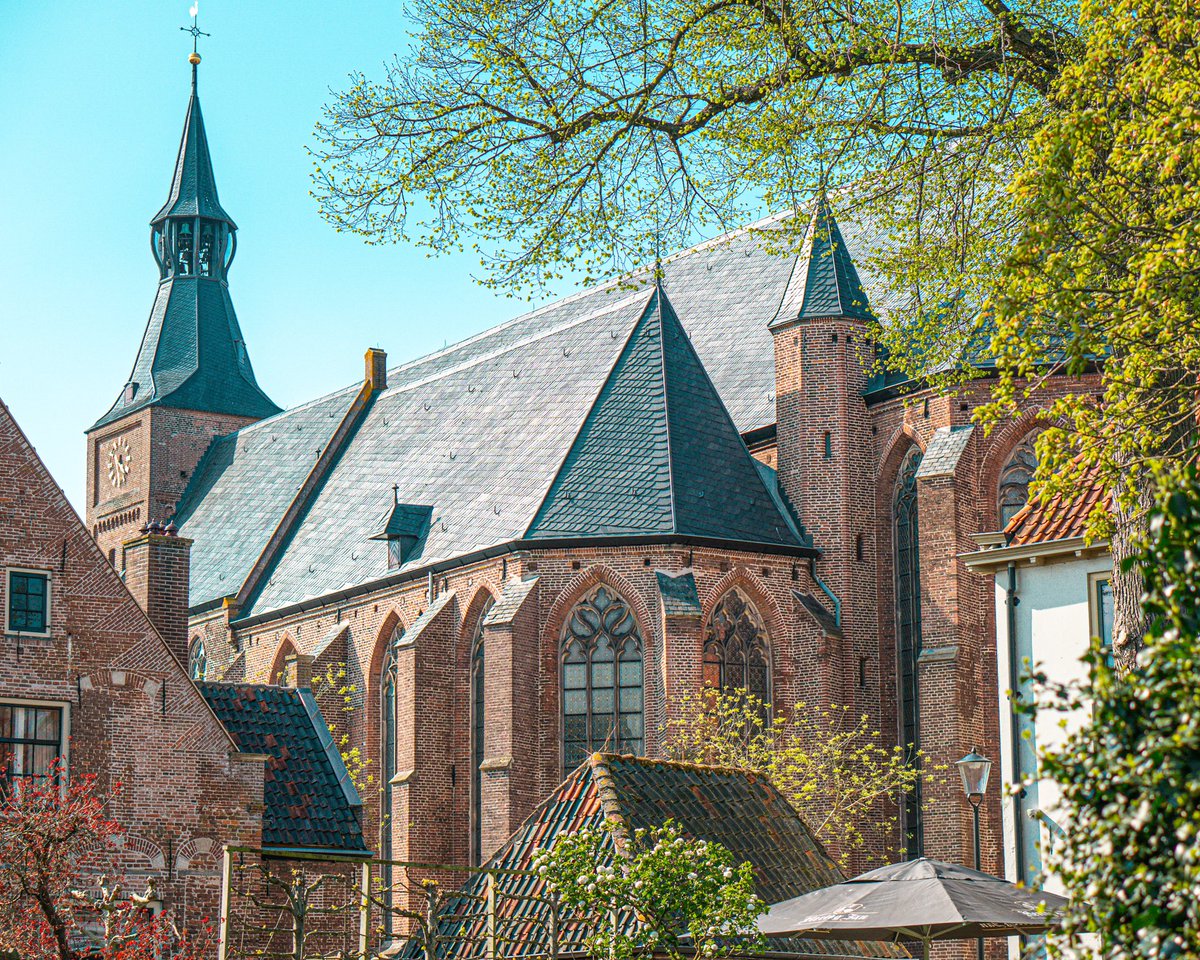 オランダに来て1週間がたったみたい🇳🇱
目にするもの成すものが全て初めてだから感覚的には1ヶ月。。問題なく生きてます、楽しんでます😄👍