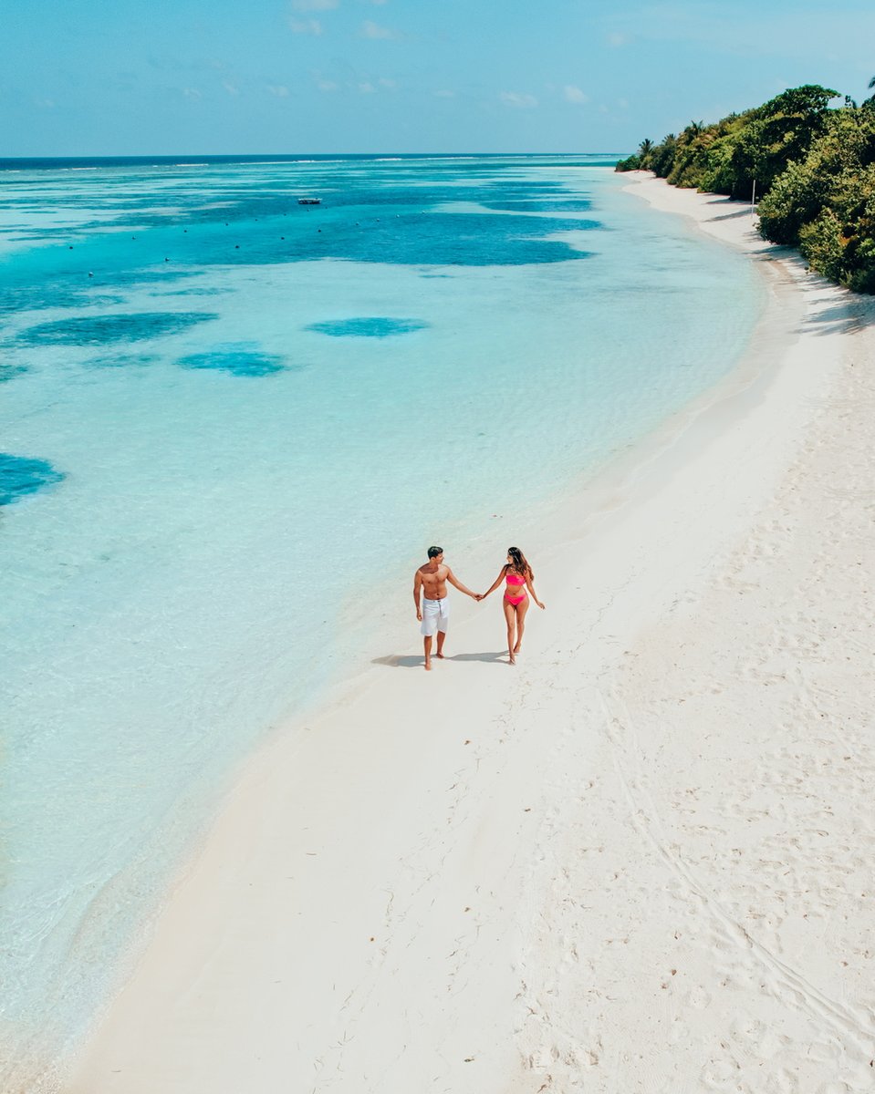 LUX* South Ari Atoll is a Maldives resort like no other! This hotel in the Maldives will take your breath away with its 4 KM of white sandy beaches &amp; gorgeous water villas. Learn more about this luxury resort: luxresorts.com/en/maldives/ho…

#MaldivesResort #HotelInMaldives