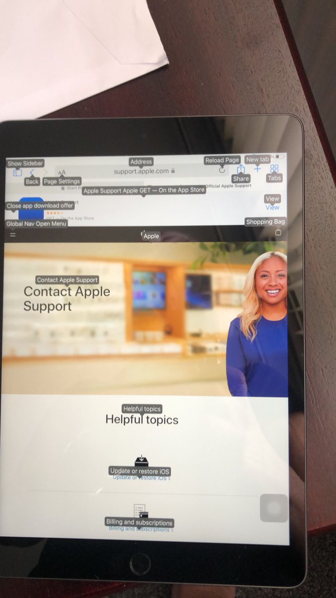 DebsHLUFC's tweet image. Can anyone help. My dads pressed something on his iPad and I’ve no idea what or how to get rid of it.
Can anyone help please @AppleSupport  #ipadproblem #ipadhelp