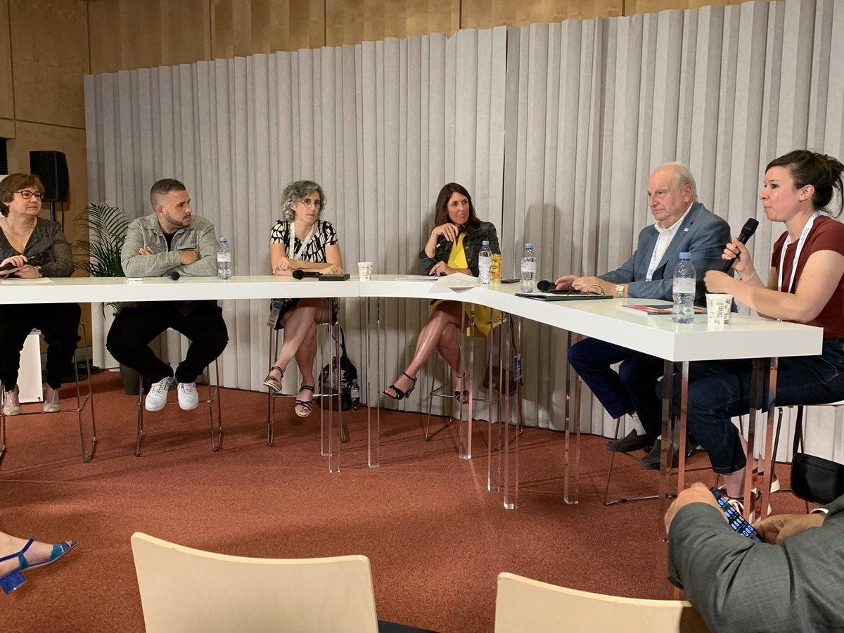 Au <a href="/salon_amif/">Salon de l'AMIF</a>, table ronde organisée par <a href="/OrangeIDF/">Orange Île-de-France</a> « l’inclusion en 2022, concept ou réalité ? » animée par <a href="/SylvieBeee/">Sylvie Bertrand</a> avec la participation de #ChristianAuger, vice-président <a href="/crosif/">CROS Île-de-France</a> ; <a href="/AnthonyBabkine/">Anthony Babkine</a>, co-fondateur <a href="/diversidays/">Diversidays</a> ; <a href="/Sophie_Chut/">Sophie Comte</a> ; @Handi3D et <a href="/MireilleLascaux/">mireille lascaux</a>