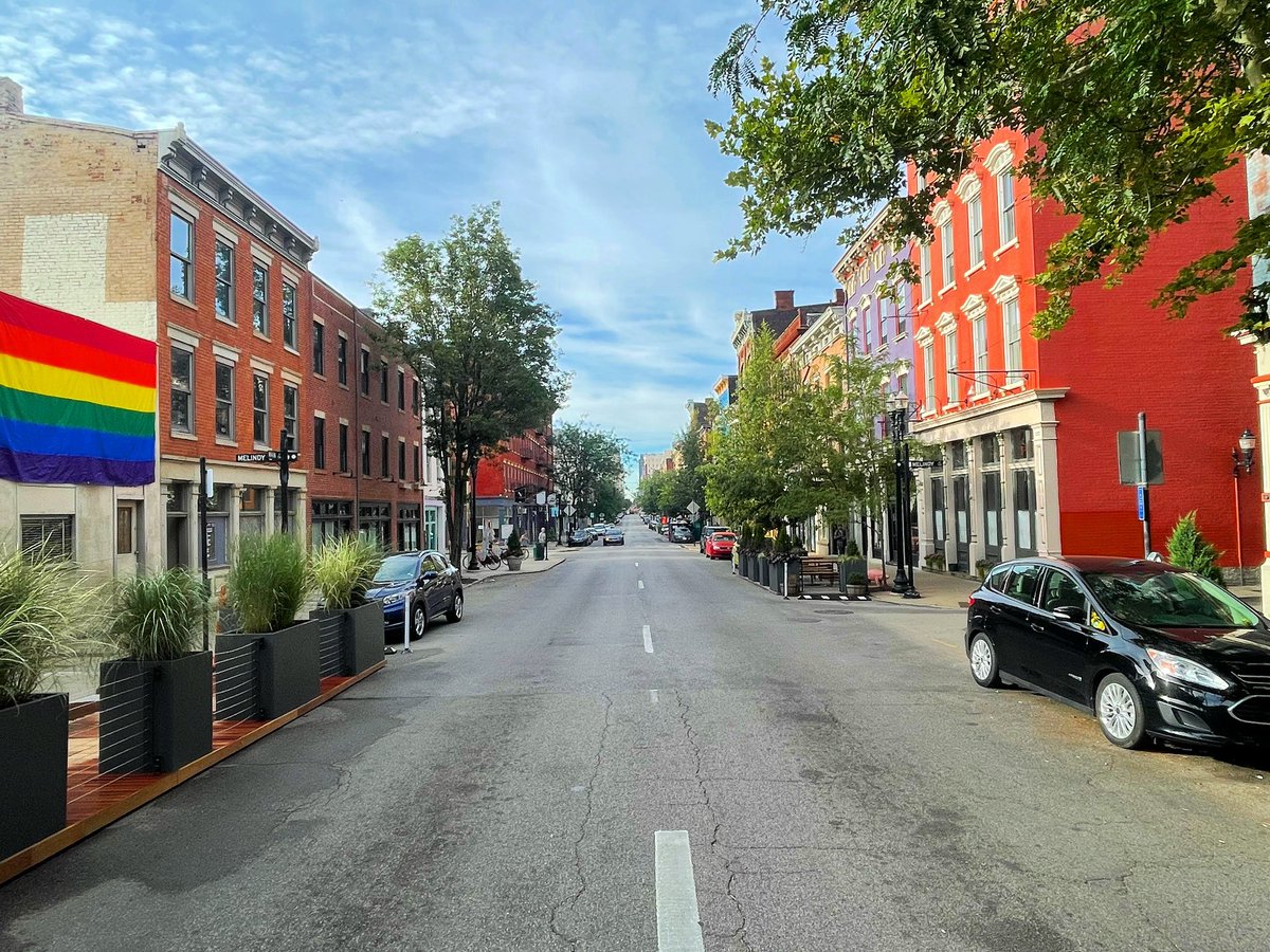 Due to the demolition of the Davis Furniture building in the 1100 block of Main, Main Street OTR has been closed from Central Parkway and Main to 12th and Main (aka the 1100 block). The traffic calming effects from this closure are substantial. 

#thisisotr