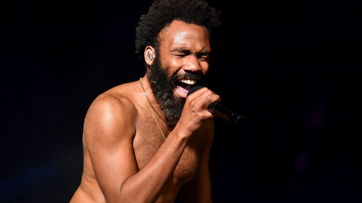 ModernistXYZ's tweet photo. 🎶@donaldglover's talents align with MODERNIST. He follows his passions and puts everything he has into his creative avenues.
#nftartist #nfts #nfts60secchallenge #nftsearch #nftsellers #nftshill #nftsmasterclass #nftsstories #nftstories #opensea #openseanft #thefuture https://t.co/VsktdpUB6E