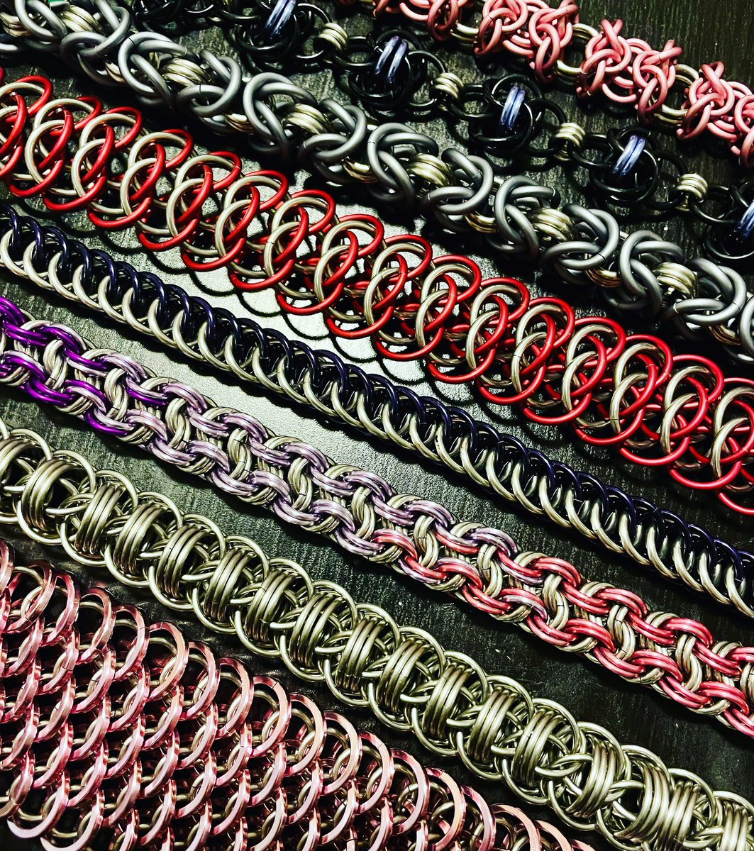 FoxyFeisty's tweet photo. It’s been more than two and a half years since I’ve done an event… it’s so much fun pulling out all the pieces and prepping for @tesfest! See everyone in a few days!!! 💕 #kink #KinkyChainmaille #BDSM #TESFest https://t.co/164cZYLprf