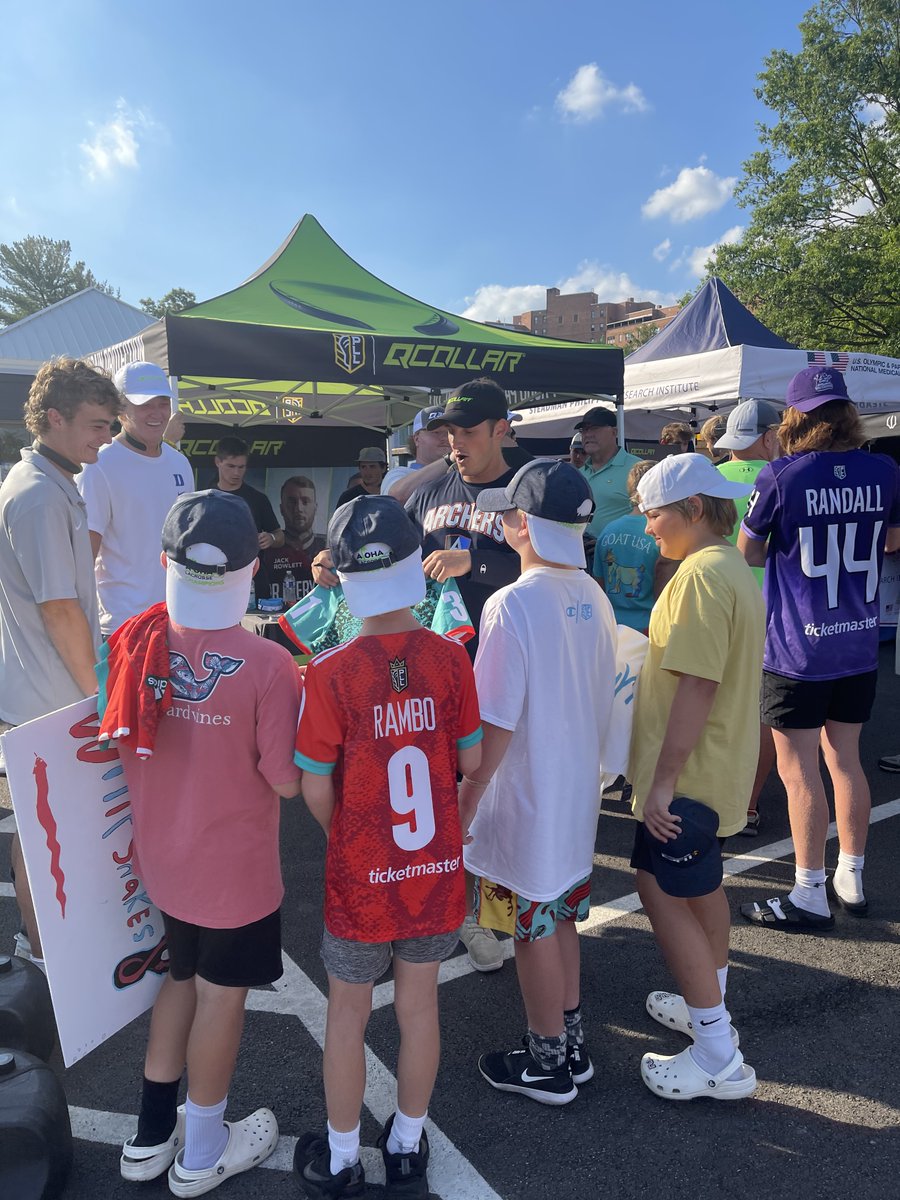 QCollarOfficial's tweet photo. A Premier Performance in the Premier Zone!
@jackrowlett99, @marcusholman1, and Michael Sowers joined us at the Q-Collar Tent in Baltimore on Friday to meet fans and chat about the Q-Collar.
Tag us in your pictures with these legends and Collar Up like the pros.
#Q30Partner https://t.co/YWZBHJ7NFg