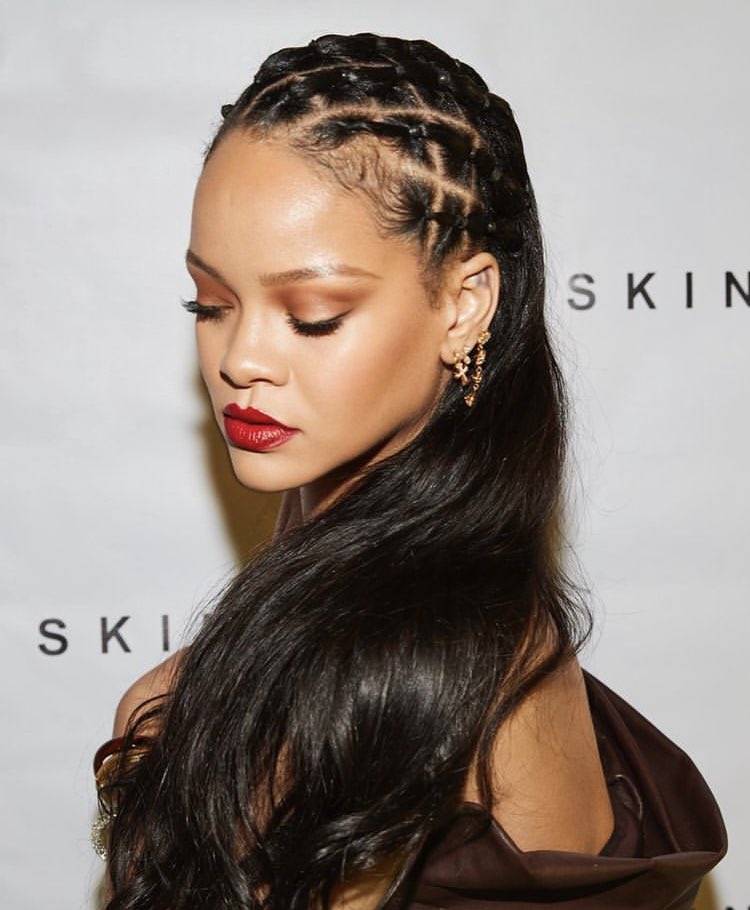 thinkrmilf's tweet photo. rihanna <3 https://t.co/qaRZZ338PS