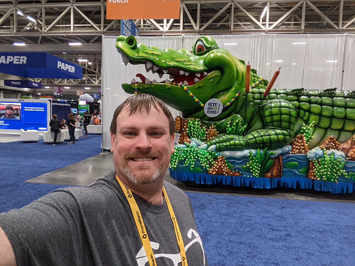 MikesTechCloset's tweet photo. Checking out the float at the back of the expo hall at #ISTELive22 https://t.co/WsXeTCxGqv
