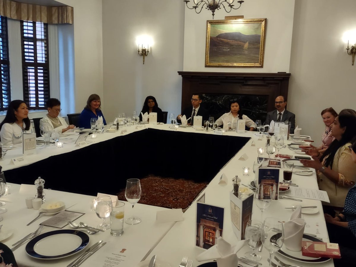 IndiainToronto (@indiaintoronto) on Twitter photo The #WomeninBusiness networking session with Hon.<a href="/mary_ng/">Mary Ng</a> hosted by CG <a href="/_apoorvasri/">Apoorva Srivastava</a> & <a href="/AsiaPacificFdn/">APF Canada</a> applauded contribution of women in 🇮🇳🇨🇦 economic ties. Participants thanked Minister for creating conducive ecosystems for women-led entities to grow & become global.<a href="/HCI_Ottawa/">India in Canada</a> The #WomeninBusiness networking session with Hon.<a href="/mary_ng/">Mary Ng</a> hosted by CG <a href="/_apoorvasri/">Apoorva Srivastava</a> & <a href="/AsiaPacificFdn/">APF Canada</a> applauded contribution of women in 🇮🇳🇨🇦 economic ties. Participants thanked Minister for creating conducive ecosystems for women-led entities to grow & become global.<a href="/HCI_Ottawa/">India in Canada</a>