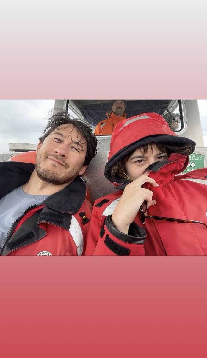 amy via her instagram story sharing a fraction of her favorite memories from this year 🫶🏻🫶🏻