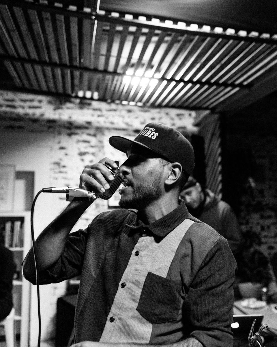 KidAbstraktR2's tweet photo. Performing in San Diego this Friday with Digable Planets! 🎙 

📸 @samieedotcom https://t.co/wZRjpWDN4R