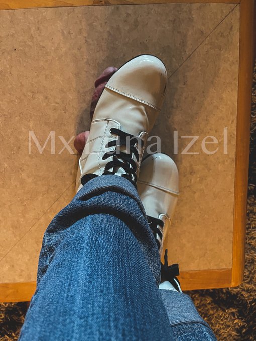 I like to step on squishy things. Hard things too. 😈 I like the way they squeal when I do. https://t<a href="/tag/femboy"class="tags"><span>#femboy</span></a>