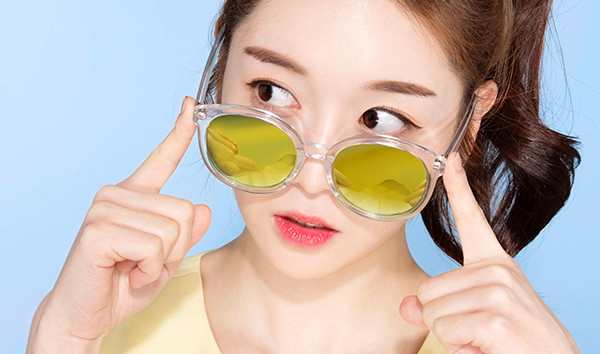 SeeMySkin's tweet photo. Sommerzeit ist die heißeste Zeit des Jahres: Hier sind einige K-Beauty-Tipps, wie du diesen Sommer die Coolste sein kannst! 😎 https://t.co/UODoBfoNJf
#seemyskin #kbeautyblog #sommerhaut https://t.co/DvjkOUk8If