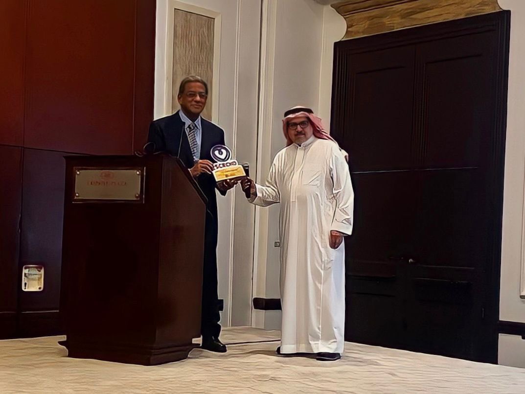 scrchd2020's tweet photo. تم بحمد الله انعقاد اللقاء الشهري ضمن سلسلة لقاءات كرسي الصيرفي لابحاث امراض القلب والشرايين وذلك بعنوان

Updates in the management of dyslipidemia to reduce cardiovascular events

في يوم الاثنين الموافق 27-06 بفندق كراون بلازا بجدة

- جانب من اللقاء: https://t.co/GkDSVdDXce