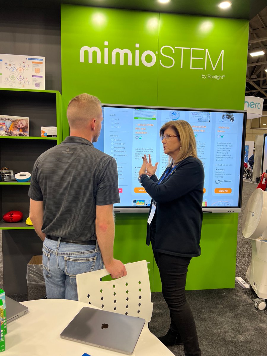 boxlightinc's tweet image. #TeamBoxlight is on 🔥at #ISTELive! Drop by booth 1122 and find out why. If you like what you see, take a pic, tag us, and share. Use #fansofBoxlight! 

#ISTE #ISTELive22 #MimioPro4 #MimioSTEM #Boxlight #Boxlight_solutions #edtechchat @mimioSTEM