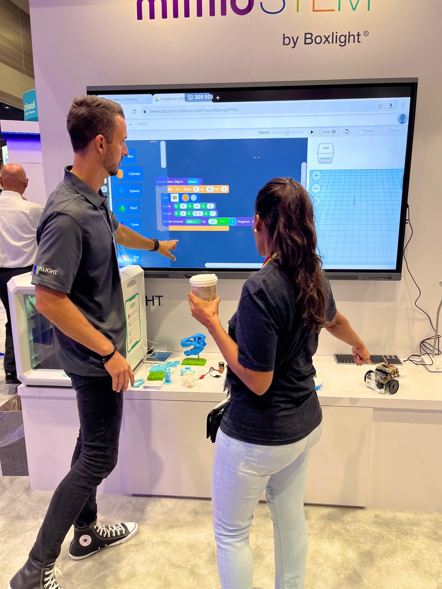 boxlightinc's tweet image. #TeamBoxlight is on 🔥at #ISTELive! Drop by booth 1122 and find out why. If you like what you see, take a pic, tag us, and share. Use #fansofBoxlight! 

#ISTE #ISTELive22 #MimioPro4 #MimioSTEM #Boxlight #Boxlight_solutions #edtechchat @mimioSTEM