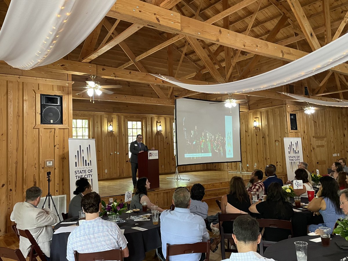 HaysCaldwellEDP's tweet photo. It’s State of the City day in @CityofKyleTX! Kyle is one of the fastest-growing communities in the Texas Innovation Corridor for new jobs, new businesses and new capital investments. Excited to hear from @tmitchell_tx on how Kyle is pressing forward in 2022. https://t.co/1RZoktN625