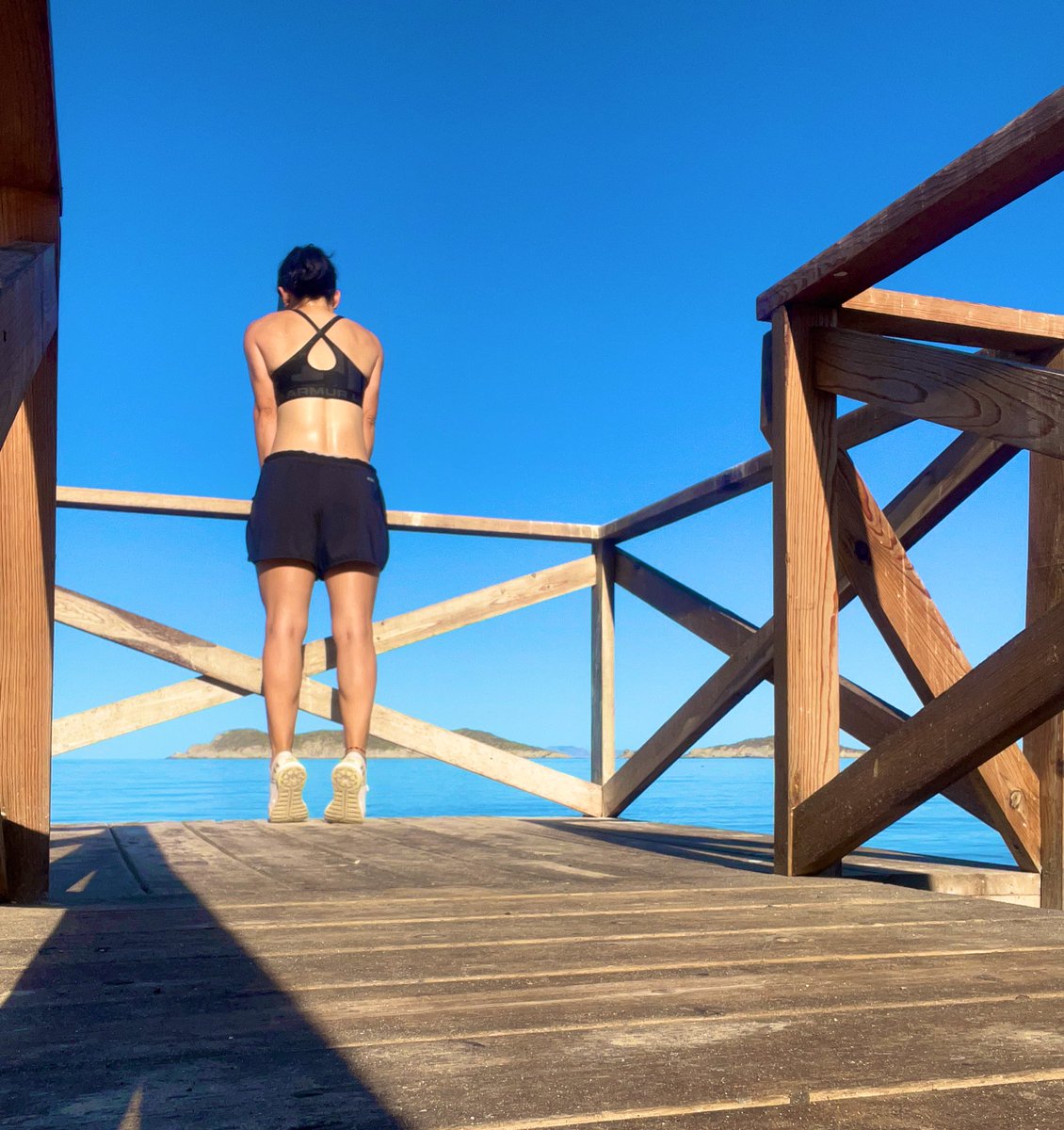 lacaritoburgos's tweet photo. Corridita mañanera 5 km. Agradécelo #latepost #estira #favplace #dontlookbackinAnger #primeroAgradece https://t.co/J2HaRZVfE4