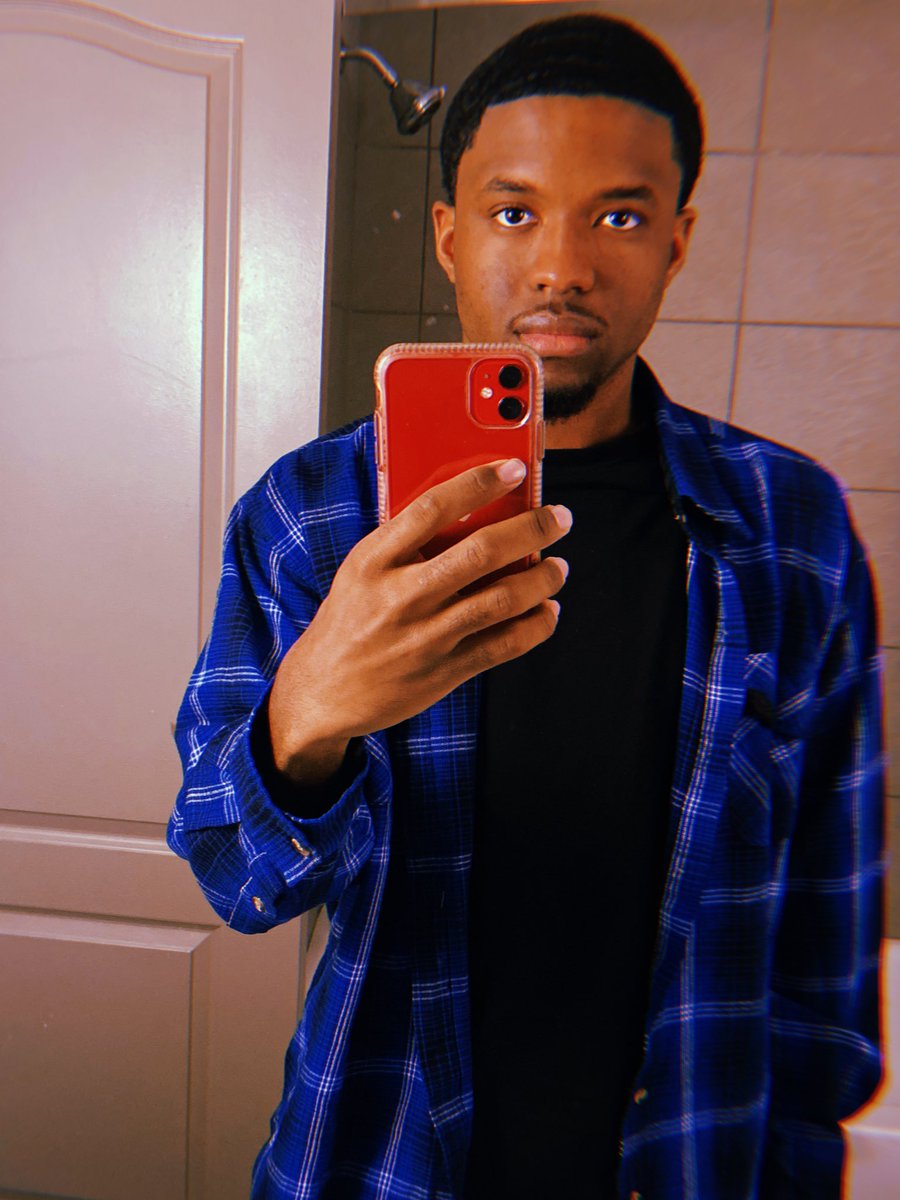 jalenxavier__'s tweet photo. #WhosWhoAtClemson 
🐅Jalen Mayrant 
🐅 Charleston, SC 📍
🐅Sophomore 2️⃣
🐅Chemistry Major 🧪
🐅Feel free to reach out for any advice🤝🏾 https://t.co/doCLww9cCi