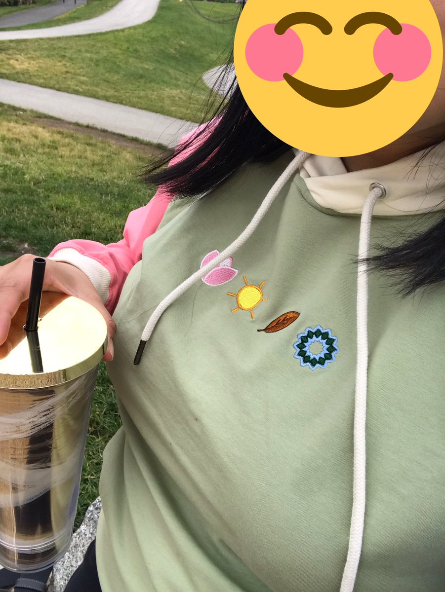 yaoigoshi_lol's tweet photo. One of the two hoodies i got for myself! Review of this will be in the thread below~
#twosetapparel #TwoSetViolin https://t.co/sOIZOoBdB7