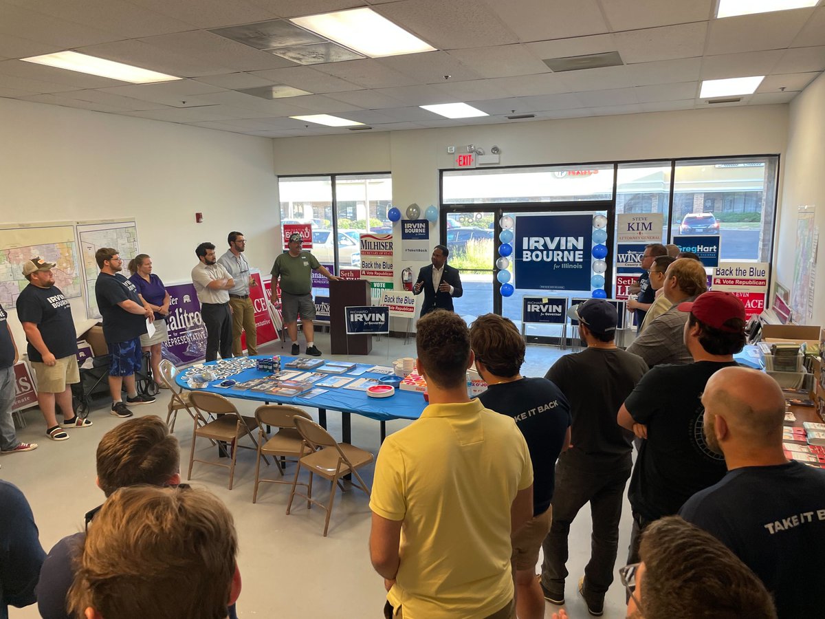 Last night I met with volunteers and staff in DuPage County and thanked them for their tireless hard work. They accomplished so much during this Primary - this is the team who is going to #TakeBack Illinois this fall! We are looking forward to beating Pritzker in November.