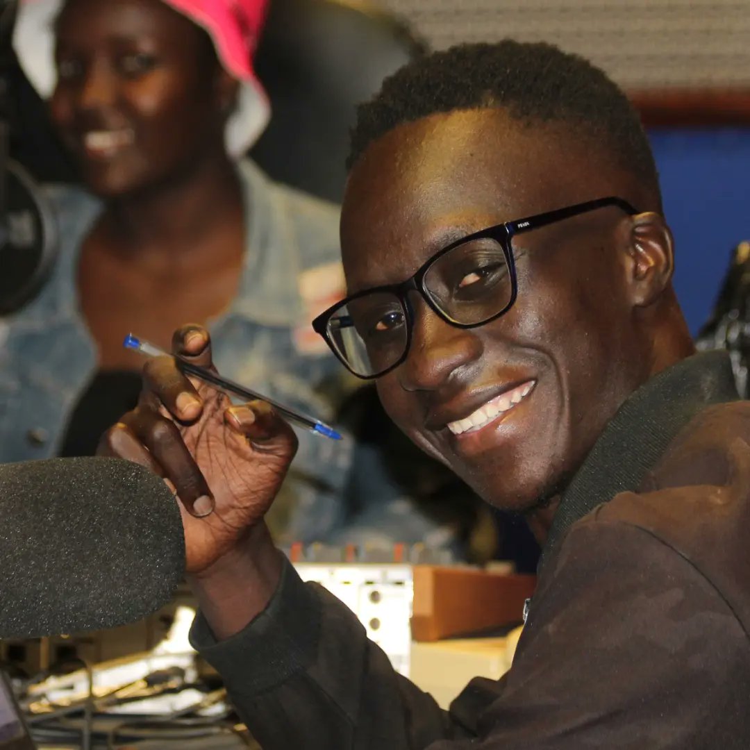 RadioPacisnews's tweet image. FRIENDLY CONNECTION

It's a Tuesday on the #FriendlyConnection with @Olivia UG and Idarus &amp;amp; you know what that means!

📻:94.5M/ Listen online: radiopacis.org