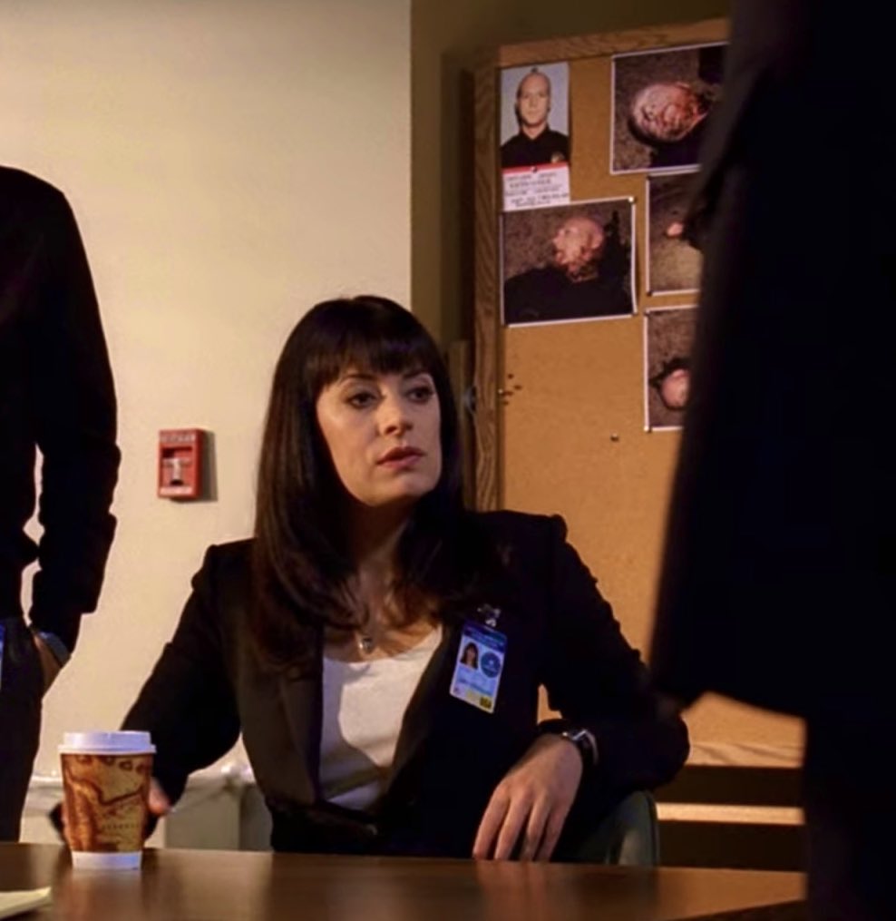 . on Twitter "Emily Prentiss in 4x10"