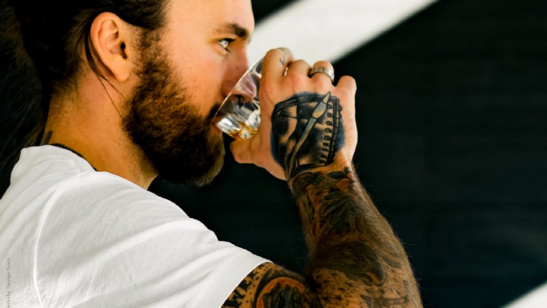 > ONLINE-MARKETING für den neuen Mittelstand <

Ob punktuelle Beratung oder den vollen Service.

Das KURZEWERBUNG Team bietet #Marketing &amp; #Kreation #online &amp; #offline.

Weitere Infos unter kurzewerbung.de

#kurzewerbung #konzept #onlinemarketing #corporatedesign