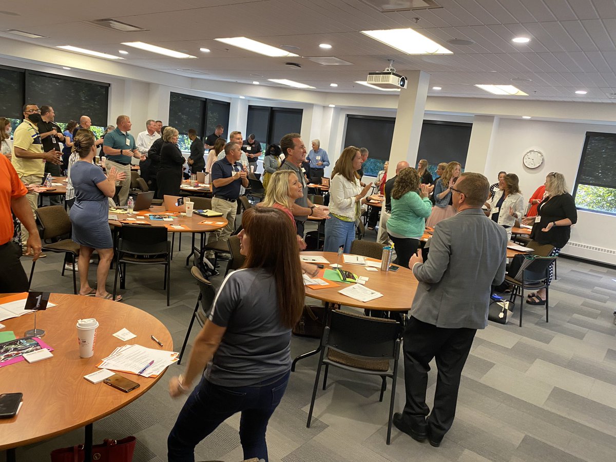 HeatherConlee's tweet photo. Great energy in the room this morning! Thanks for kicking us off @docspeaks We are ready for a fabulous day of learning! @battelleforkids #projectignite @OHEducation https://t.co/bR6RrCIrda