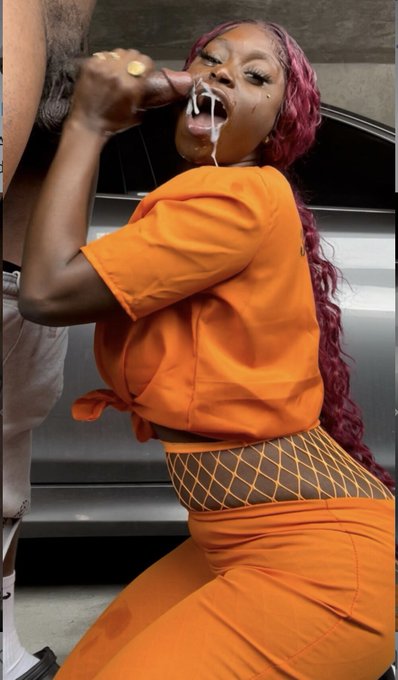 1 pic. Nut all over me please 🥹❤️ https://t.co/fa1ArDk2LZ<a href="/tag/preggotits"class="tags"><span>#preggotits</span></a>