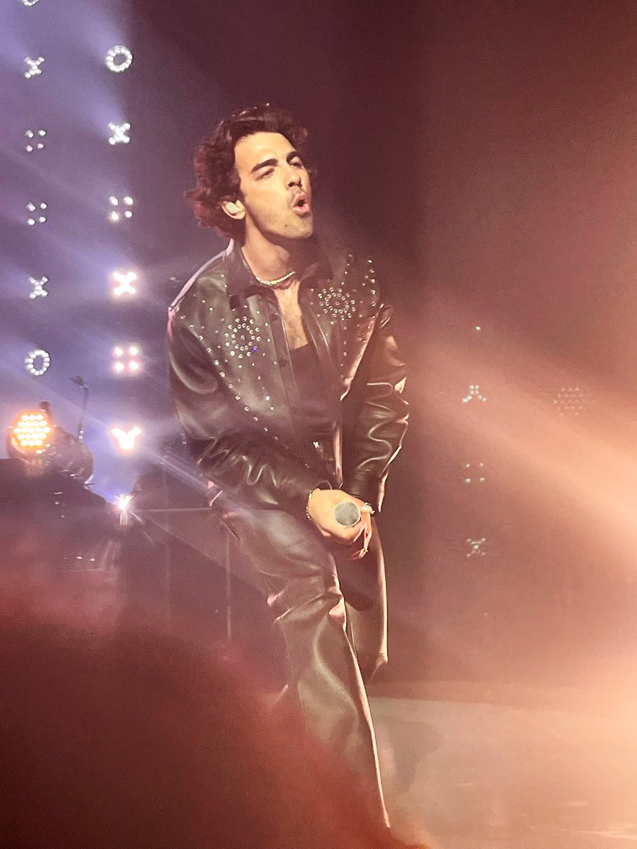 kaylahogann_'s tweet photo. I took this? 

Wow. https://t.co/zIbbe3Knab