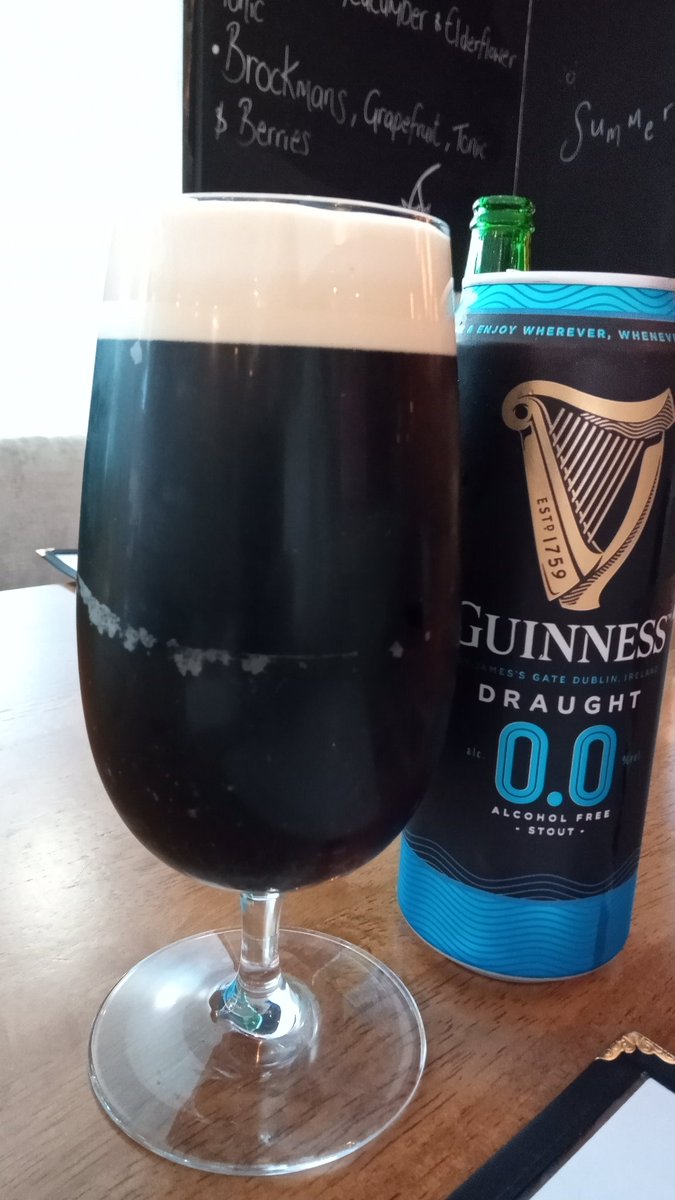 rowsays's tweet photo. A wee train trip to #Lisburn to meet up with the lads. A Dark Horses gathering is planned @kerracoustic #petergreer  @GuinnessIreland @squarebistro https://t.co/9KqHToJnSH