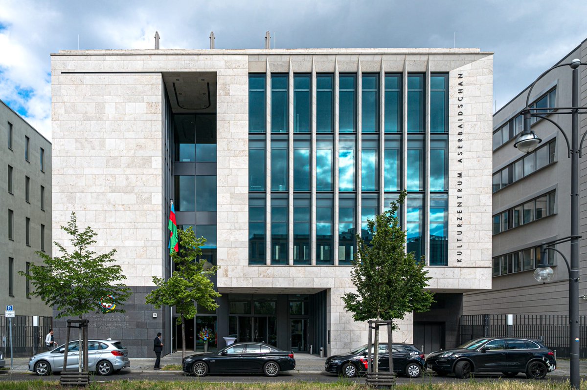 AzEmbGermany's tweet photo. Am 27. Juni 2022 fanden im #Aserbaidschan/ischen #Kulturzentrum in #Berlin #Veranstaltungen im Rahmen des #Schuscha-Jahres statt. https://t.co/gePrM2hthW