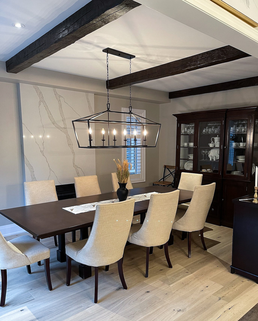 Elite_Trimworks's tweet photo. A beautiful dining room, now becomes an Elite dining room with the addition of Faux Beams. That little extra detail goes a long way in capturing attention in a room.
#columns #columnwraps #pvcwraps #exteriordesign #interiordesign #houserenovation #newb… https://t.co/8qEmjPEI4u https://t.co/bYgXkwO4al
