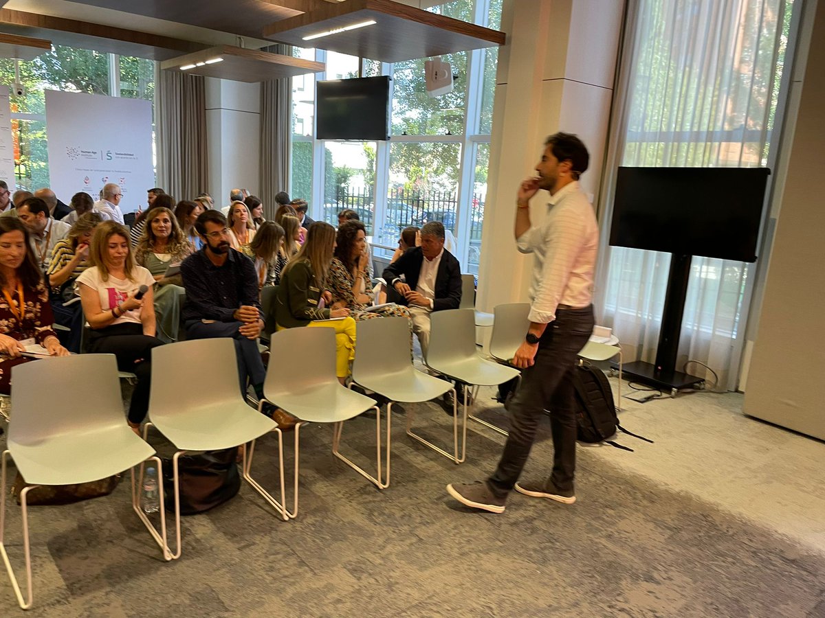 Cada vez más convencido de que la esencia de Vender es... Ayudar a Resolver Problemas. 

Gracias por la invitación para participar en la Convención Nacional de Sales Managers equipo <a href="/ManpowerGroupES/">@ManpowerGroupES</a> <a href="/ManpowerES/">Manpower España</a>!! Hasta pronto 💪 
#ventas #B2B