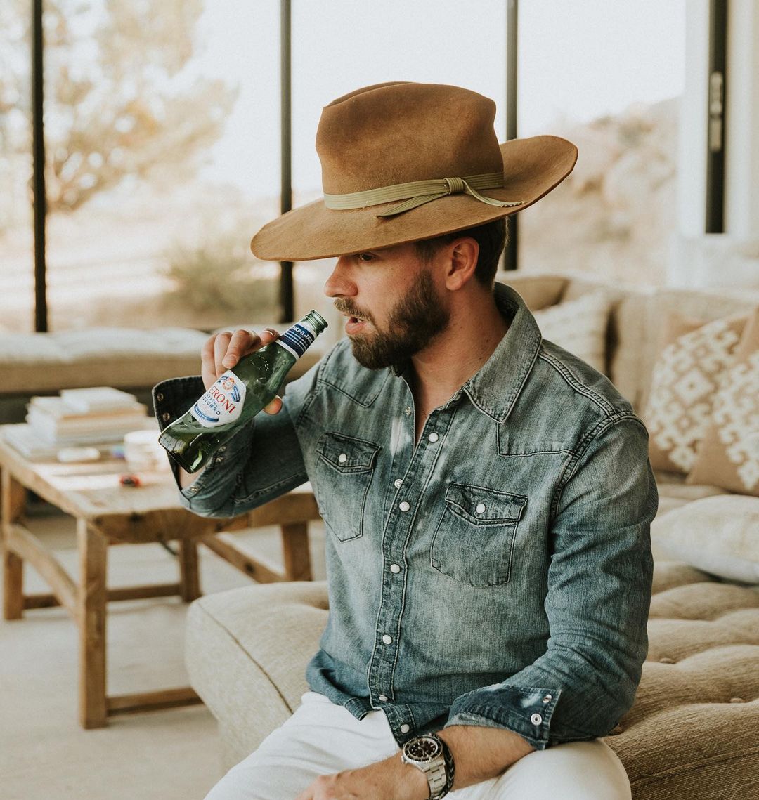 PeroniUSA's tweet photo. Distinct style meets a distinct look.

📸: @lifetailored https://t.co/2vd3AtnzvA