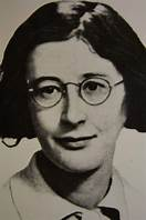 trevorw1953's tweet photo. “Whether the mask is labeled fascism, democracy, or dictatorship of the proletariat, our great adversary remains the apparatus - the bureaucracy, the police, the military.”
Simone Weil
French philosopher, Christian mystic and social activist.
#SteveBray #AntiProtestBill https://t.co/6mZ1HvSONs