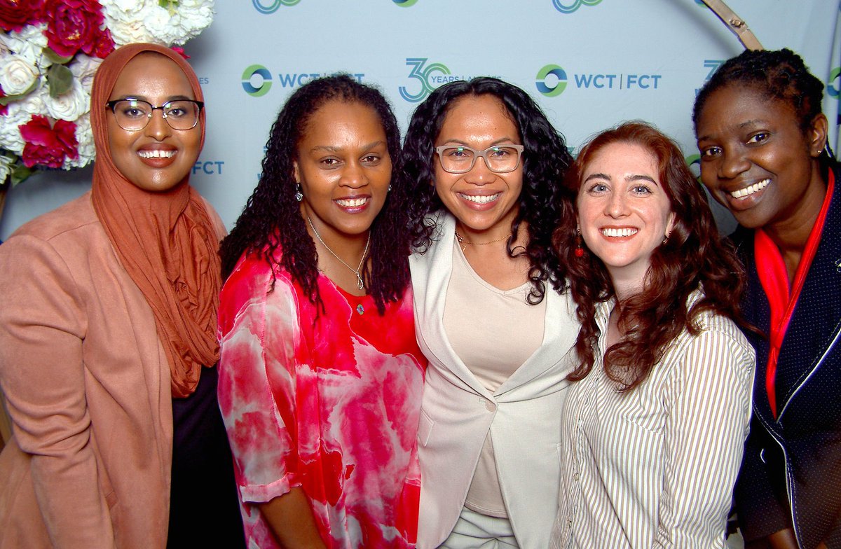 jasmineashaw's tweet photo. There’s just something about a crew of powerful women in tech… 🔥
Had a blast at the @WCT_NCR #PinkMarket last night celebrating women-owned businesses, entrepreneurs, and the #womeninstem community in #ottcity! https://t.co/lJdchiOaZE