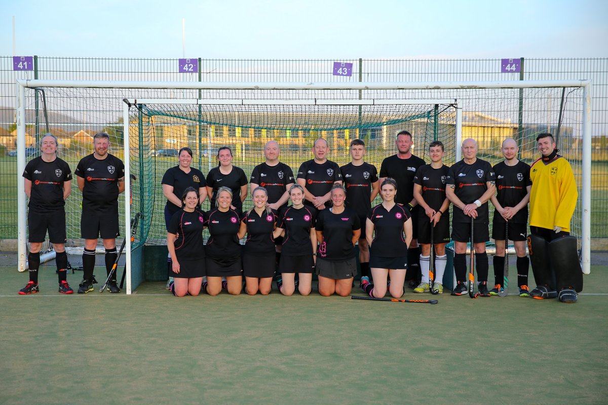 SionRead's tweet photo. Summer Mixed Hockey 2022 A great evening had by all despite the 2-1 loss to Breconhc! #Neath_Hockey Club, #CwmtaweLadiesHC and #breconhc https://t.co/ep3e5gBpQb