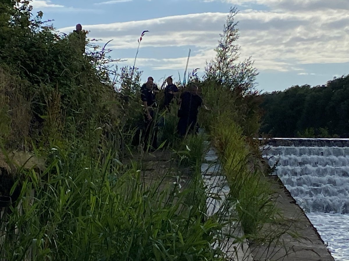 No fishing means no #fishing at Hazelford Lock on the River Trent in Notts! This angler was caught by our enforcement team after a tip off. A joint operation with <a href="/nottspolice/">Nottinghamshire Police</a> resulted in one other arrest. Both men had no licence and were at a site where #fishing is banned.