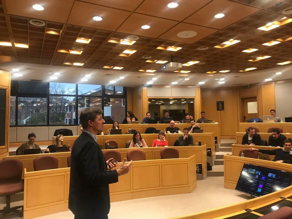 arielbanos's tweet photo. NAVES de IAE Business School.
 
Fueron 9 sedes virtuales 🖥 en NAVES Federal y 1 sede presencial en NAVES Nacional, en el campus 🎓 del IAE en Pilar, Buenos Aires.

 Muchas gracias por el apoyo y la confianza a al gran equipo de IAE y NAVES
#emprendedores . #argentina https://t.co/JQyJvGk4n4
