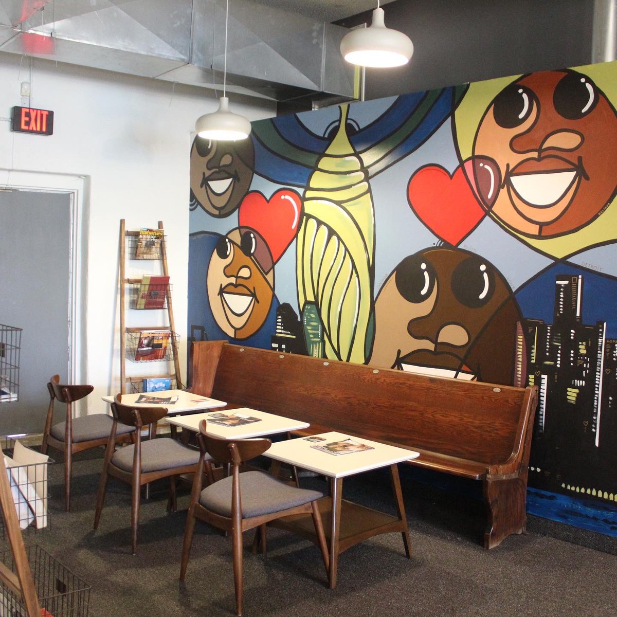 mrduffyyy's tweet photo. Cocoon Detroit — A Black owned co-working space in Detroit, is offering day passes to those looking for a place to kick it outside of the office or home. I dropped the link to the form. 

Passes are from 06/28 - 07/01

https://t.co/On9aulpJzF https://t.co/tJE3keMo0t