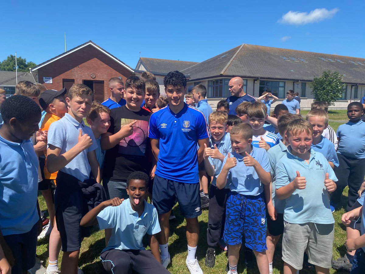 COMMUNITY | Great to visit St Pauls school with head coach Danny Searle and some of the first team squad. Great excitement and enjoyable to meet lots of young Blues fans and some future Blues stars. #Community #WaterfordFC
