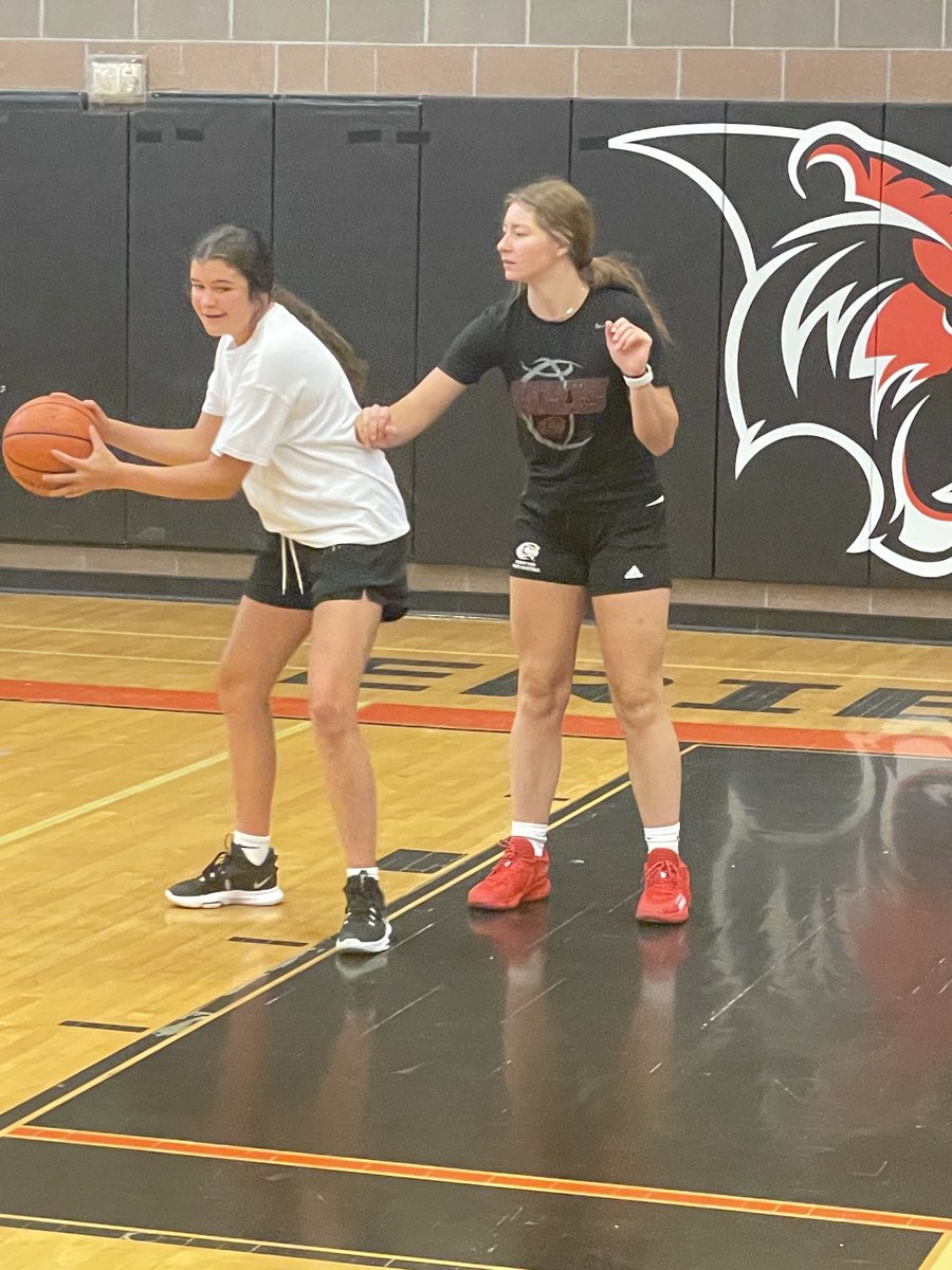 Big thanks to our guest coaches this am at workouts!  Charlee, Shay, and Lindrey-we appreciate you! #TigerFamily 💪💪💪🐅🐅🐅