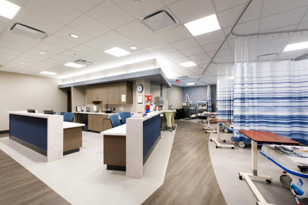 We recently completed a tenant improvement remodel for the Vascular Institute at Kansas Heart Hospital! We demoed their existing facility to its shell and remodeled to give them 4,500 square feet of new space. We hope they love their new space!