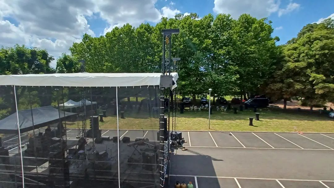 GhtPlaine's tweet photo. ✨Jeudi dernier s'est tenue la fête du personnel de l'hôpital de #Gonesse. 
Après 2 années éprouvantes, la direction a voulu marquer le coup pour remercier les équipes pour leur formidable engagement au service des patients❗️
🎶Un beau moment de partage et de convivialité. https://t.co/eTVQrE4MPG