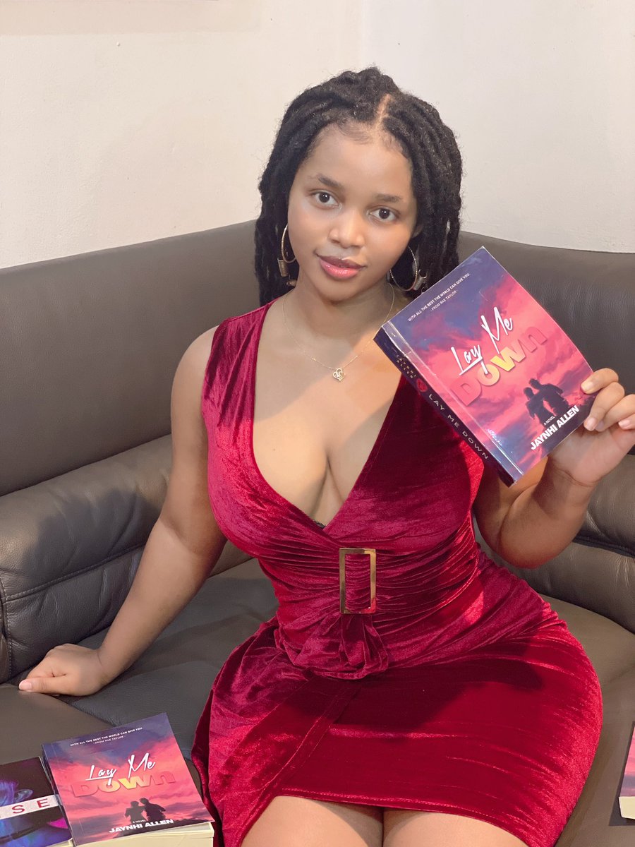 jaynhiJ's tweet photo. Hi, I’m Jaynhi, author of TWO published books🥹 https://t.co/urbpKPOcvx