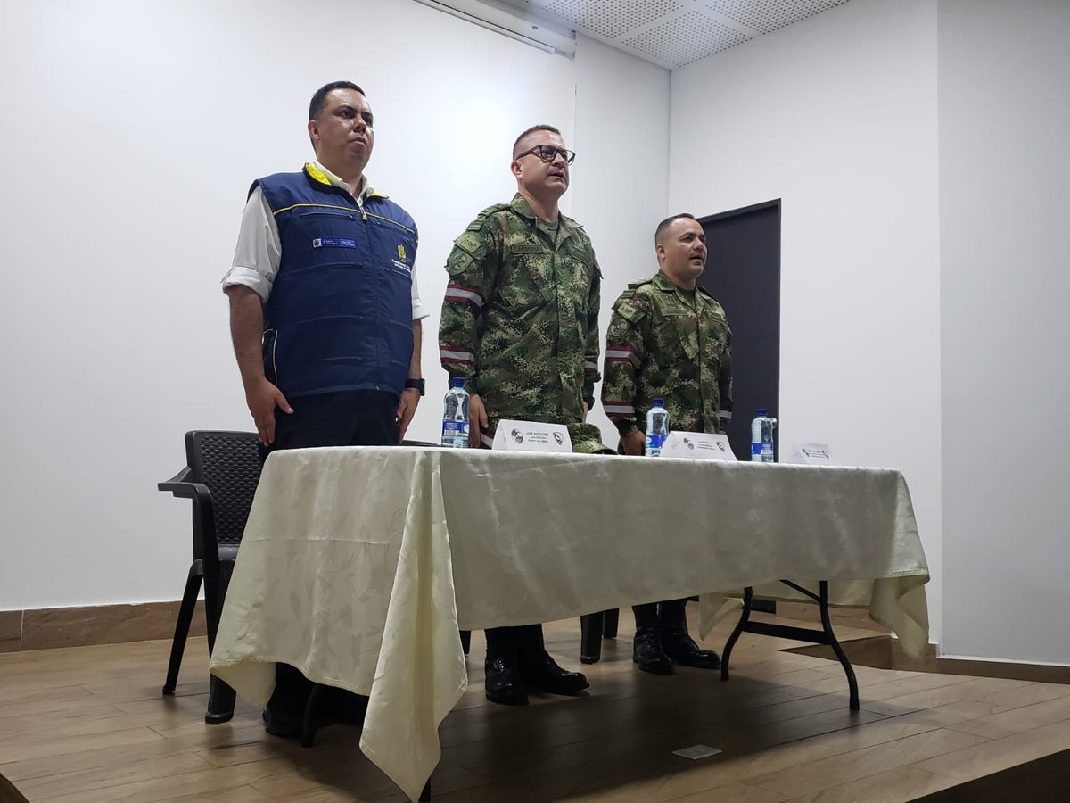 UNGRD's tweet photo. #BúsquedaYRescate | En el marco del Proceso Nal. de Acreditación #USAR, liderado por @UNGRD, el equipo #USARCol13 del @COL_EJERCITO @Ingenieros_EJC inicia Reacreditación nivel pesado. El ejercicio que arranca con la fase documental, se desarrolla desde la Base Militar Tolemaida. https://t.co/IMuxwQBxwa