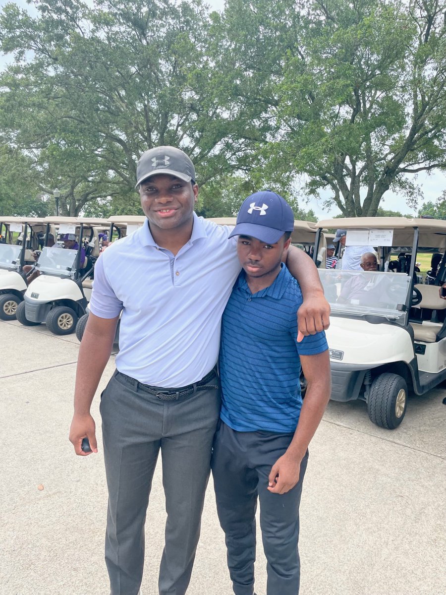 nephewtommy's tweet photo. Day 4 of the Thomas Miles Experience Weekend...   

The Thomas Miles Golf Classic..  More than just golf. Good people. Good food. Good times. All united for one great cause.

#MilesOfGiving  #TMEWeekend #Veterans 
#ChicCollectiveGroup @milesofgiving https://t.co/Z9LVHUCe4D